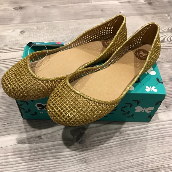 Zaxy Shoes - NEW Glittery Gold Zaxy Jelly Sandals Zaxy Shoes - NEW Glittery Gold Zaxy Jelly Sandals